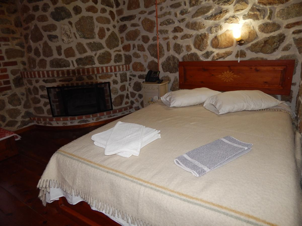 Ξενώνας Αριάδνη - Guesthouse Ariadni Lemos المظهر الخارجي الصورة