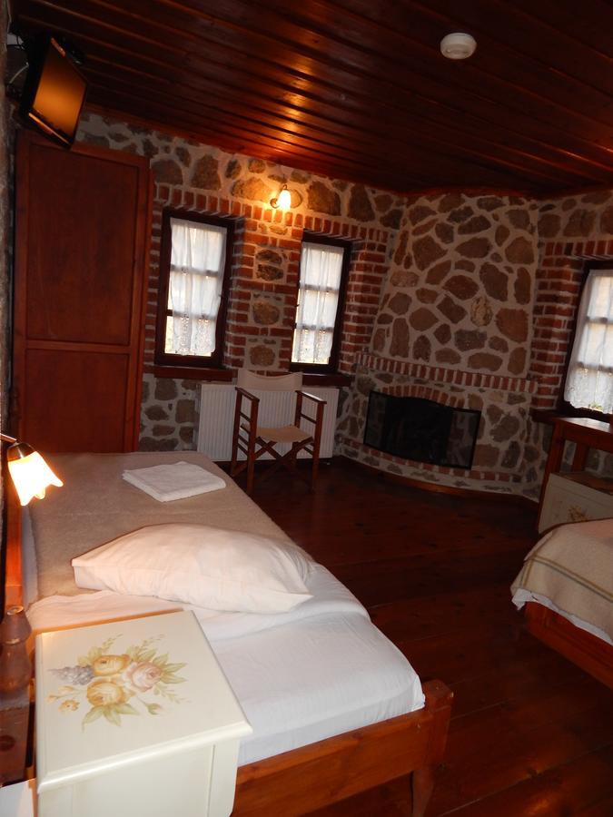 Ξενώνας Αριάδνη - Guesthouse Ariadni Lemos المظهر الخارجي الصورة